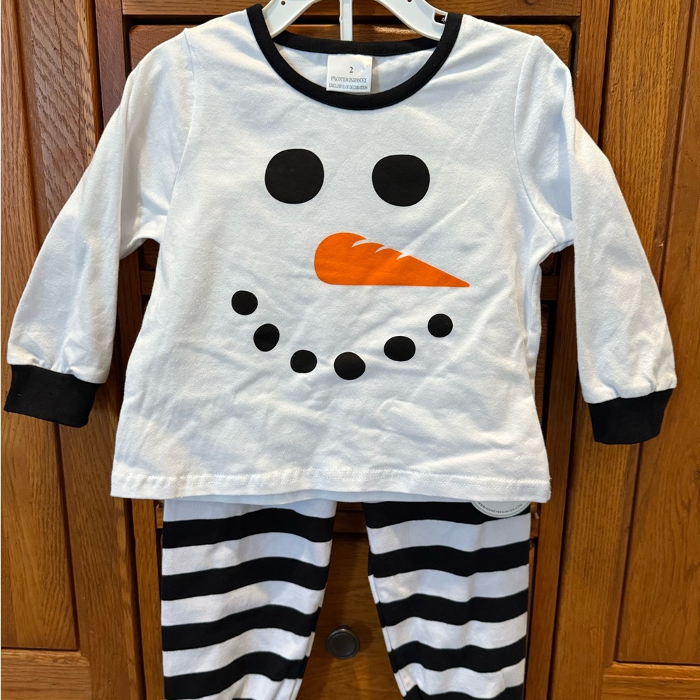 (NWT) Boutique Brand Snowman Kids Pajama Set